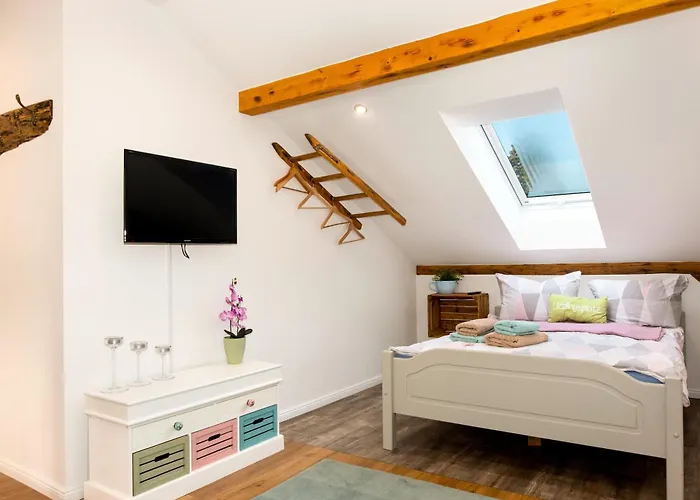 Lägenhet Kunterbunt *